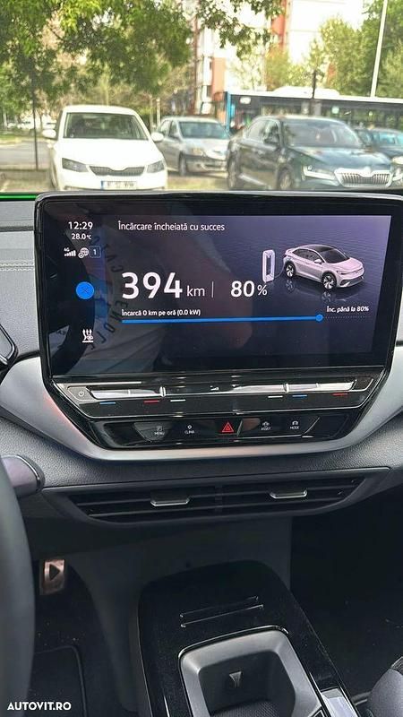 Albastru Second-hand 2023 VW ID.5 Pro Performance SUV | 32.549 EUR - Imagine 1/4