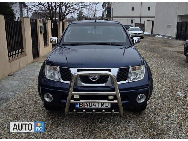 Second-hand Nissan Navara 171 CP (125 kW) 2009 Albastru Pickup