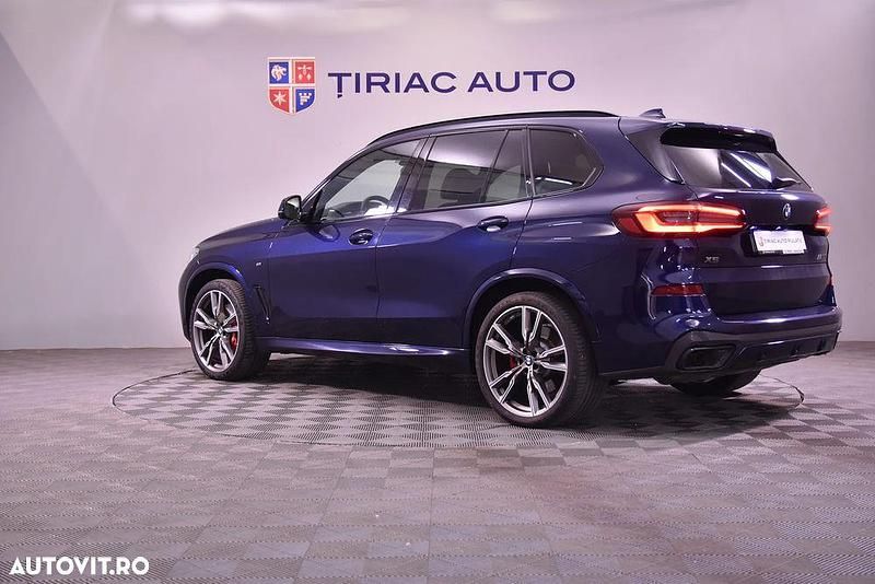 Second-hand BMW X5 M 530 CP (389 kW) 2021 Culoarealbastru SUV