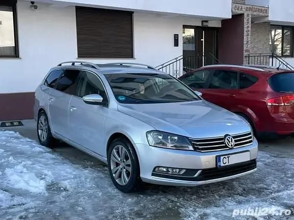 Utilizat 2015 VW Passat Break | 5.900 EUR (Super Preț) - Imagine 1/4