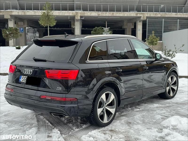Second-hand Audi Q7 S-Line 272 CP (200 kW) 2016 Culoarenegru SUV