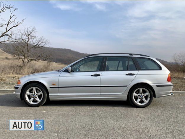 Argintiu Utilizat 2000 BMW 320 Sport Line Break | 1.990 EUR (Preț bun) - Imagine 1/4