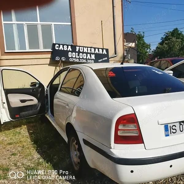 Utilizat 2006 Skoda Octavia Tour Berlinǎ | 6.000 EUR - Imagine 1/3