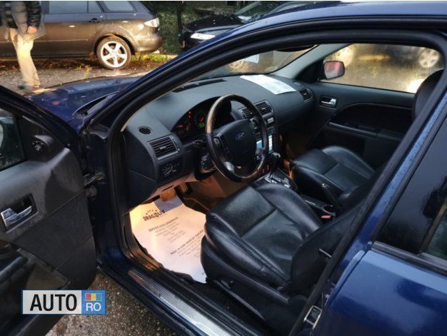 Second-hand Ford Mondeo 130 CP (95 kW) 2004 Gri Break