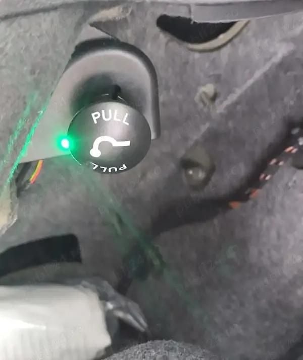 Second-hand Audi Q3 140 CP (102 kW) 2012 Negru SUV