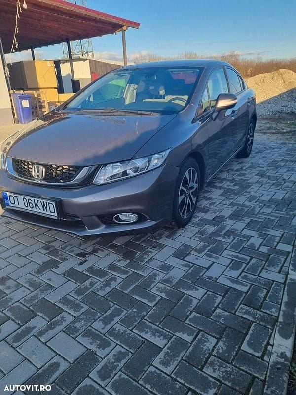 Second-hand Honda Civic LS 142 CP (104 kW) 2016 Culoaremaro Berlinǎ