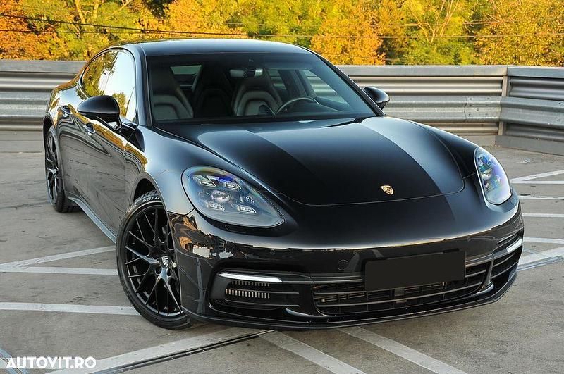 Culoarenegru Utilizat 2018 Porsche Panamera 4S Berlinǎ | 47.880 EUR - Imagine 1/4