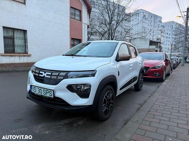 Second-hand Dacia Spring Extreme 47 kW (65 CP) 2023 Culoarealb Hatchback