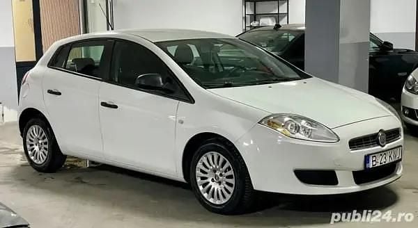 Culoarealb Utilizat 2010 Fiat Bravo Active Hatchback | 2.900 EUR (Super Preț) - Imagine 1/4