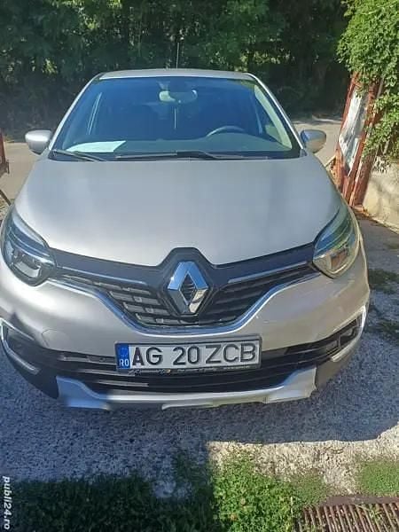 Utilizat 2019 Renault Captur SUV | 8.500 EUR (Super Preț) - Imagine 1/4