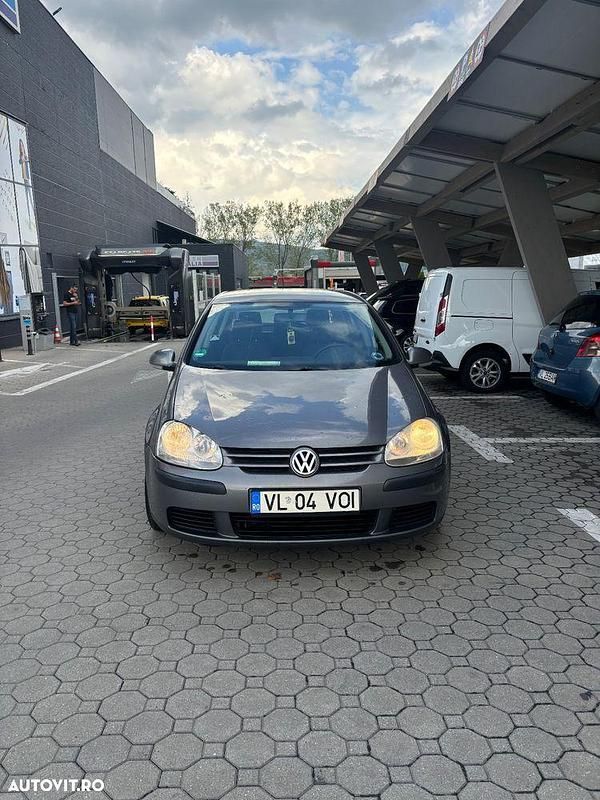 Culoaregri Utilizat 2006 VW Golf V Comfortline Hatchback | 2.800 EUR (Preț OK) - Imagine 1/4