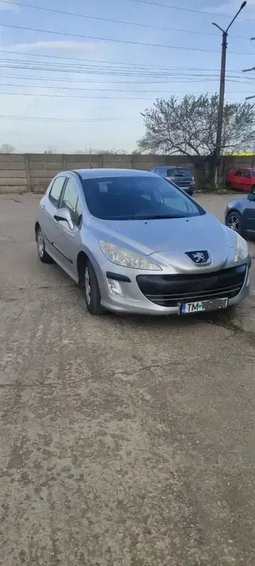 Utilizat 2010 Peugeot 308 Berlinǎ | 3.399 EUR (Preț OK) - Imagine 1/4
