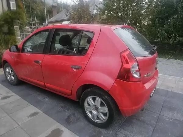 Second-hand Dacia Sandero 75 CP (55 kW) 2008 Hatchback