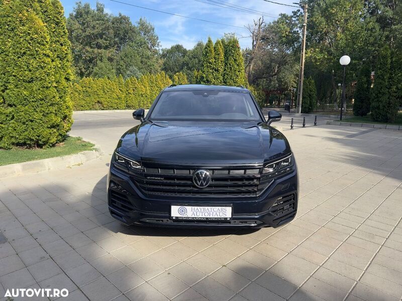 Albastru Utilizat 2021 VW Touareg Elegance SUV | 56.500 EUR (Puțin scump) - Imagine 1/4