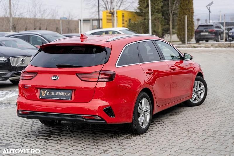 Second-hand Kia Ceed GT GT-Line 136 CP (100 kW) 2019 Culoarerosu Break