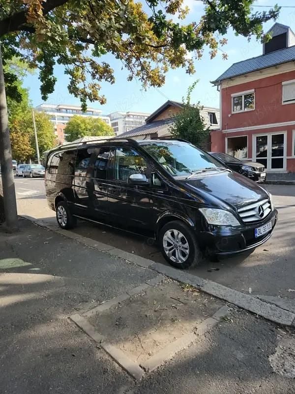 Utilizat 2014 Mercedes Viano Monovolum | 12.000 EUR (Super Preț) - Imagine 1/4