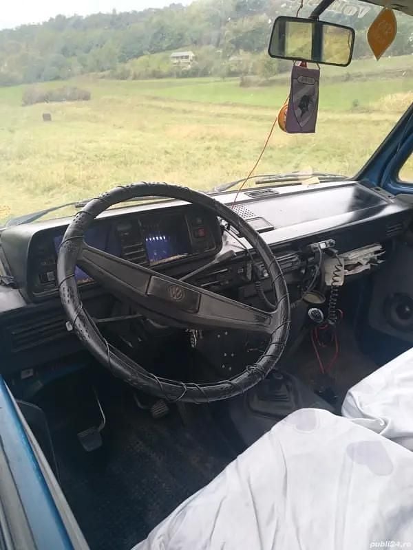 Second-hand VW T3 85 CP (62 kW) 1987 Van