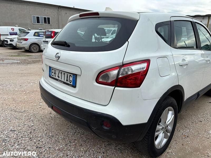 Second-hand Nissan Qashqai 360º 110 CP (80 kW) 2011 Culoarealb SUV