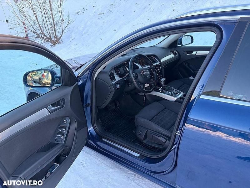 Second-hand Audi A4 190 CP (139 kW) 2015 Culoarealbastru Break