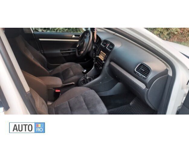 Alb Utilizat 2011 VW Golf VI Break | 4.700 EUR (Preț OK) - Imagine 1/4