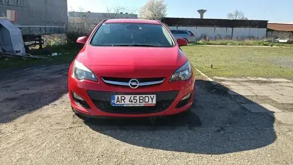 Rosu Utilizat 2015 Opel Astra Break | 6.500 EUR (Preț OK) - Imagine 1/4
