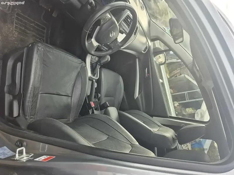 Second-hand Suzuki SX4 2015 SUV