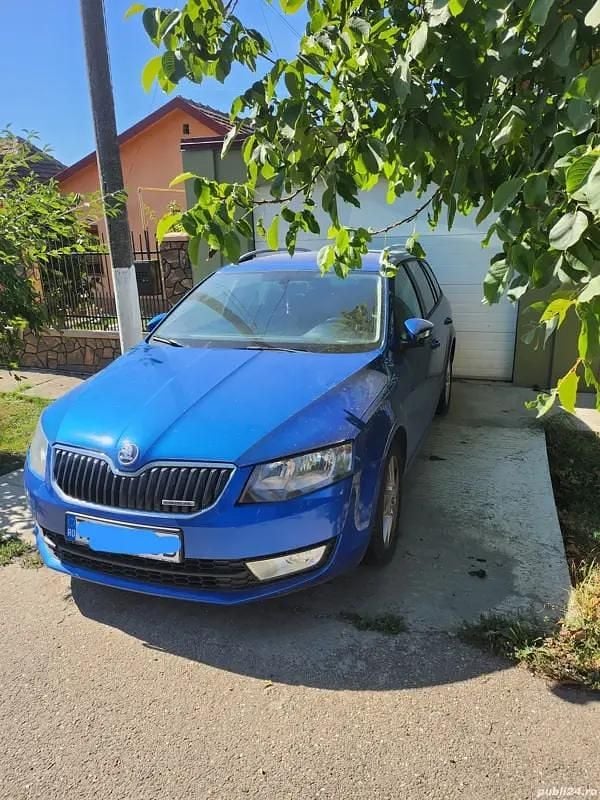 Utilizat 2015 Skoda Octavia Break | 5.300 EUR (Super Preț) - Imagine 1/4