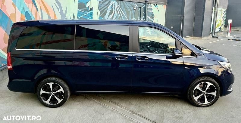 Second-hand Mercedes V250 Avantgarde 190 CP (139 kW) 2017 Culoarealbastru Monovolum