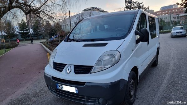 Alb Utilizat 2011 Renault Trafic Monovolum | 6.200 EUR (Preț OK) - Imagine 1/4
