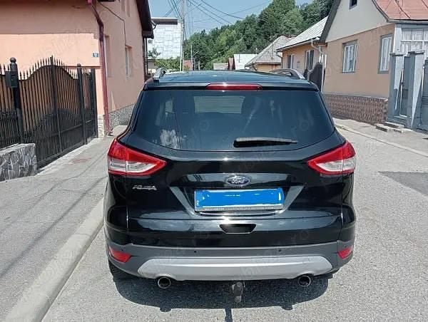 Second-hand Ford Kuga 140 CP (102 kW) 2013 Negru SUV
