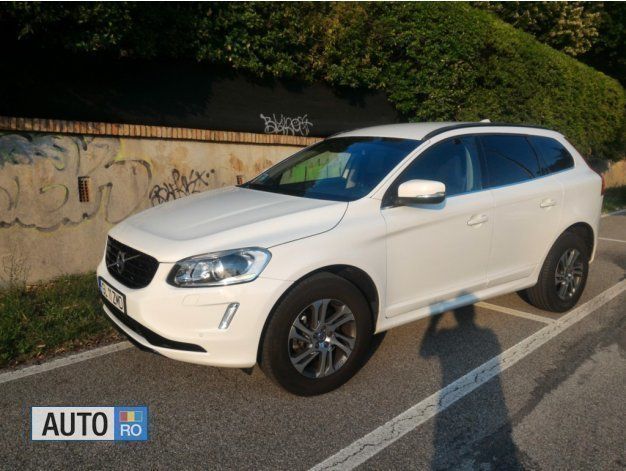 Alb Utilizat 2014 Volvo XC60 SUV | 16.000 EUR (Preț OK) - Imagine 1/4