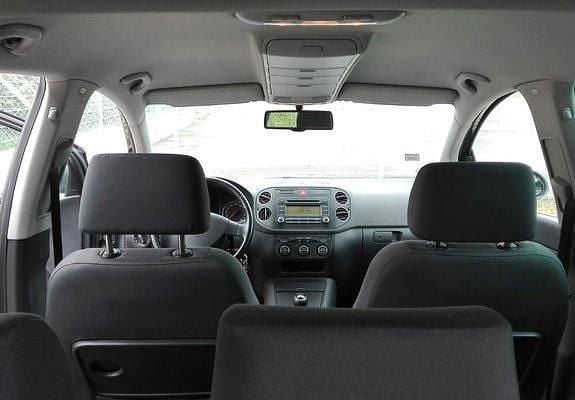 Second-hand VW Golf IV 140 CP (102 kW) 2005 Gri Berlinǎ