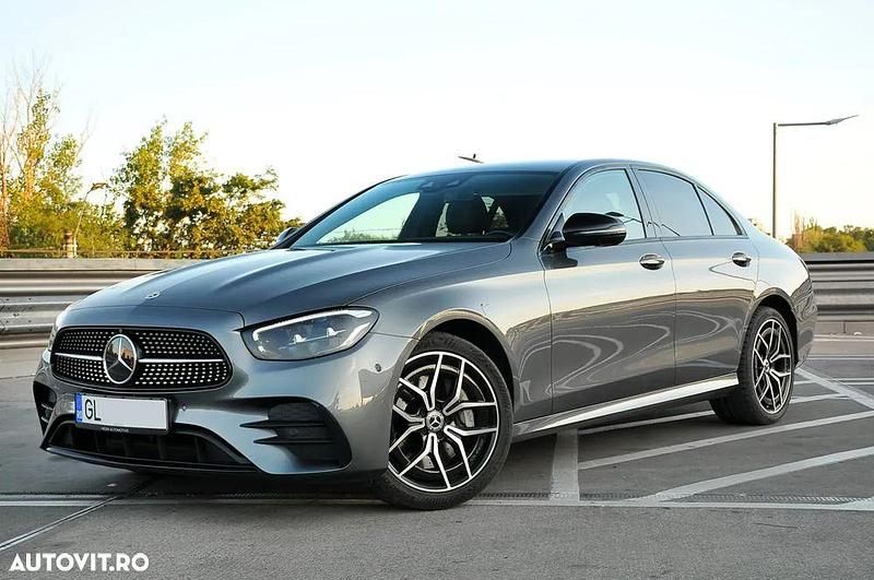 Culoaregri Utilizat 2022 Mercedes E300 AMG line Berlinǎ | 44.700 EUR (Preț OK) - Imagine 1/4