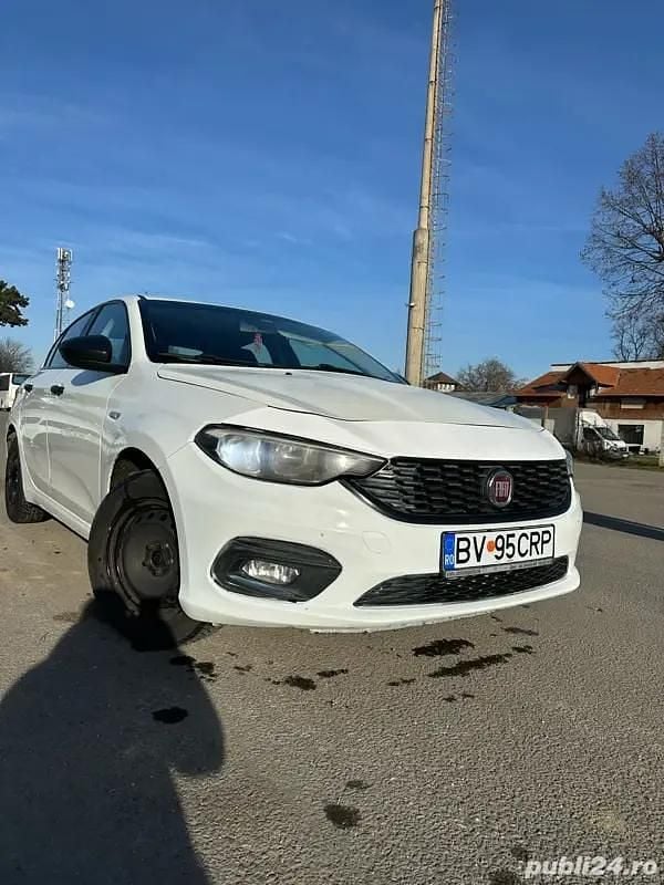 Second-hand Fiat Tipo 95 CP (69 kW) 2019 Alb Berlinǎ