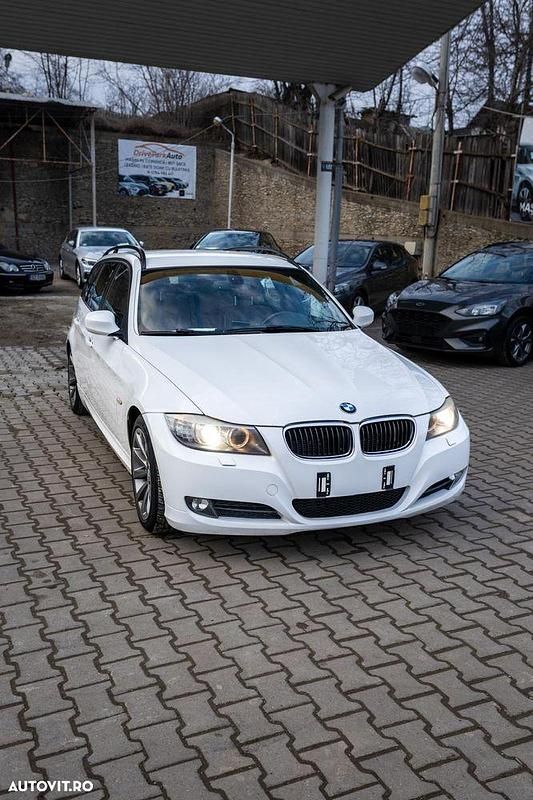 Second-hand BMW 318 143 CP (105 kW) 2010 Culoarealb Break