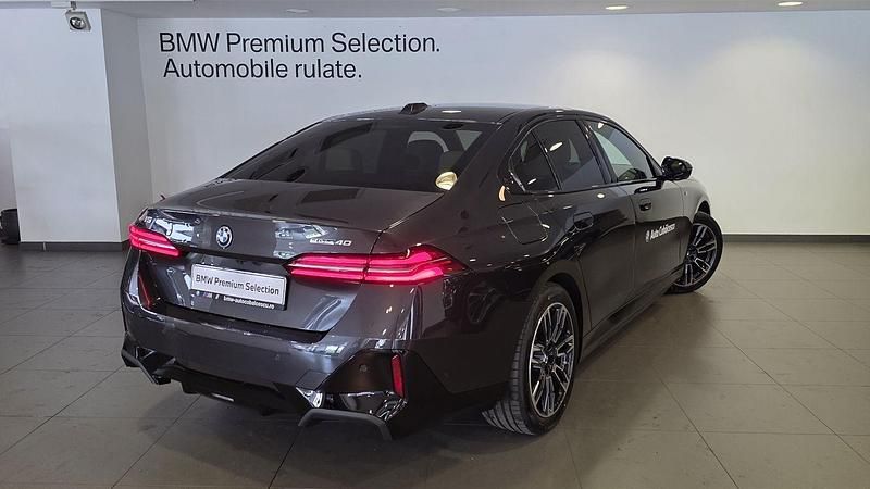 Second-hand BMW i5 Comfort Edition 250 kW (340 CP) 2025 Gri sophisto brilliant effect metalizat metalizat Berlinǎ