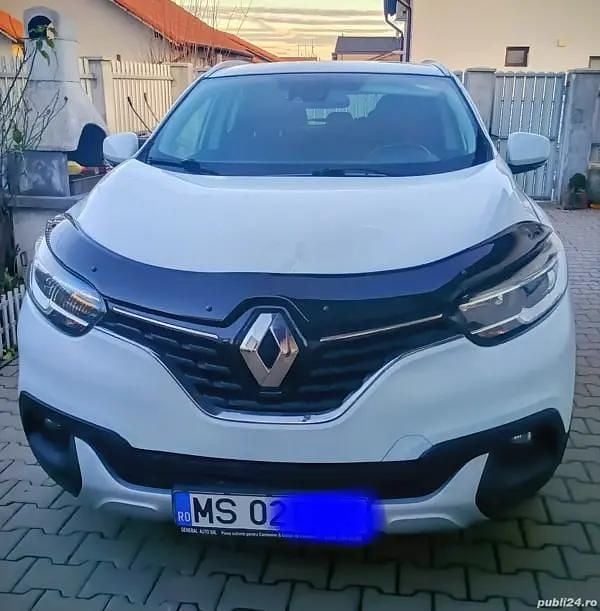 Alb Utilizat 2017 Renault Kadjar SUV | 9.745 EUR (Super Preț) - Imagine 1/4