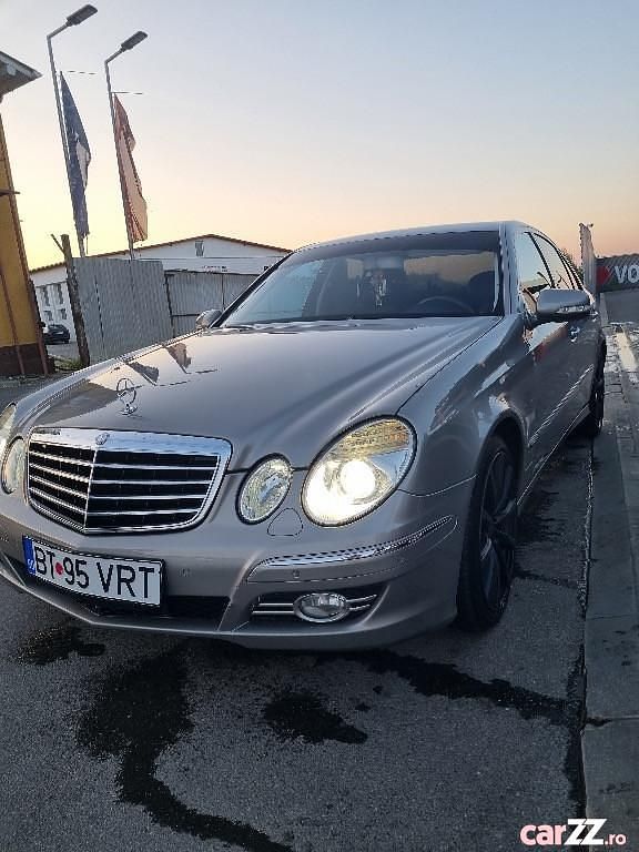 Second-hand Mercedes E220 2008 Berlinǎ