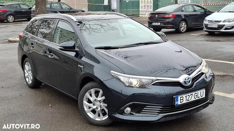 Second-hand Toyota Auris Hybrid Sol 136 CP (100 kW) 2016 Culoaregri Break