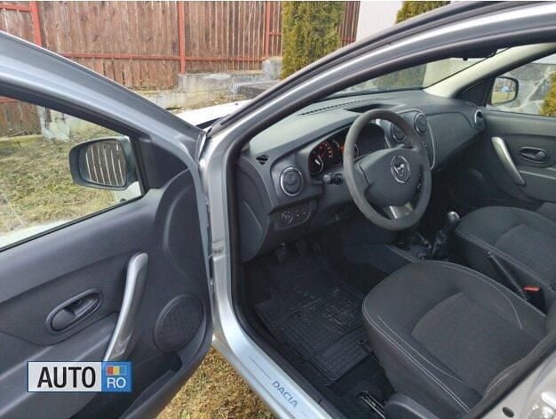 Second-hand Dacia Logan 90 CP (66 kW) 2016 Gri Break