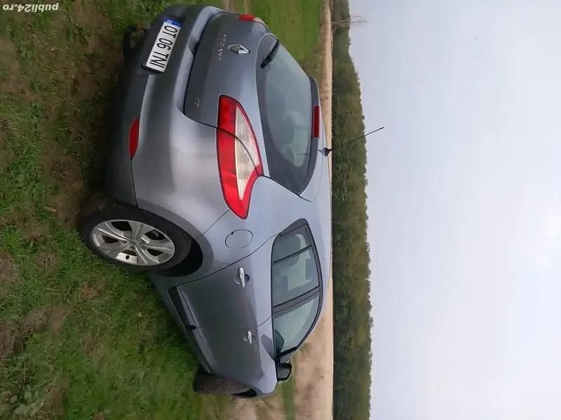 Second-hand Renault Mégane III 140 CP (102 kW) 2011 Hatchback