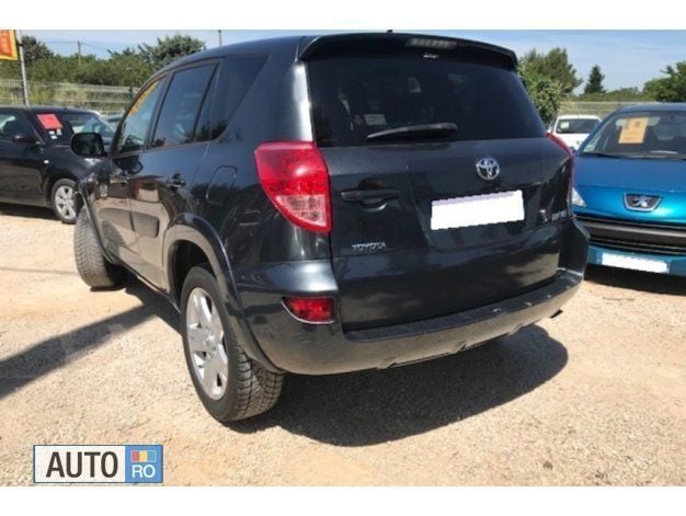 Second-hand Toyota RAV4 2013 Negru SUV