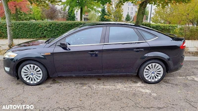 Culoarenegru Utilizat 2008 Ford Mondeo Titanium X Berlinǎ | 2.800 EUR (Preț OK) - Imagine 1/4
