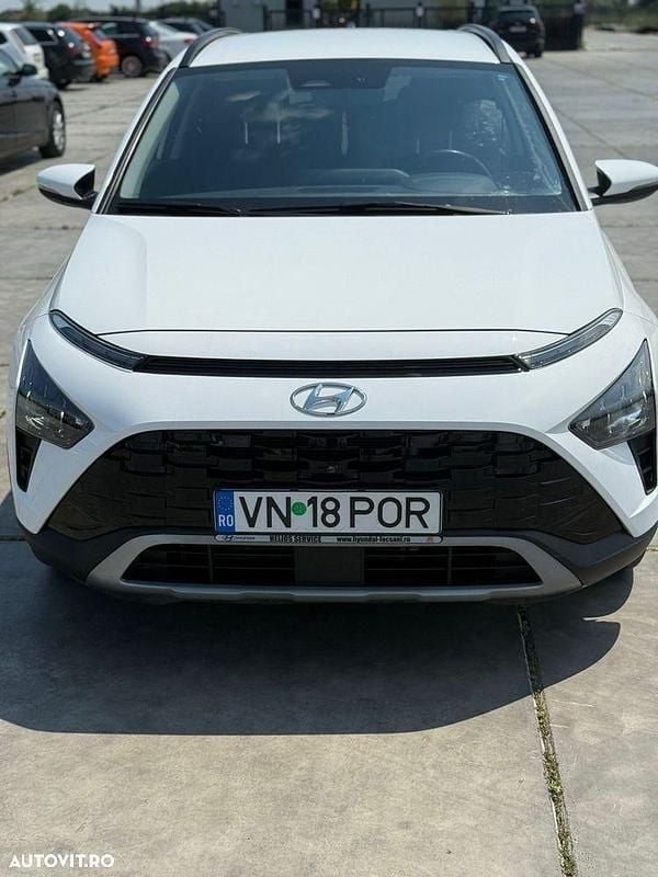 Alb Utilizat 2023 Hyundai Bayon SUV | 15.900 EUR - Imagine 1/4