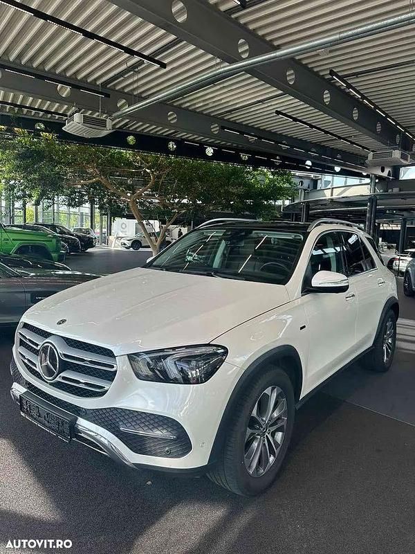 Alb Utilizat 2020 Mercedes GLE350 SUV | 54.500 EUR (Preț bun) - Imagine 1/4