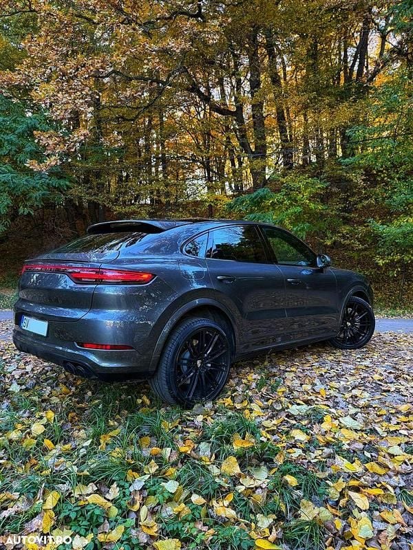 Second-hand Porsche Cayenne S 440 CP (323 kW) 2020 Culoaregri SUV