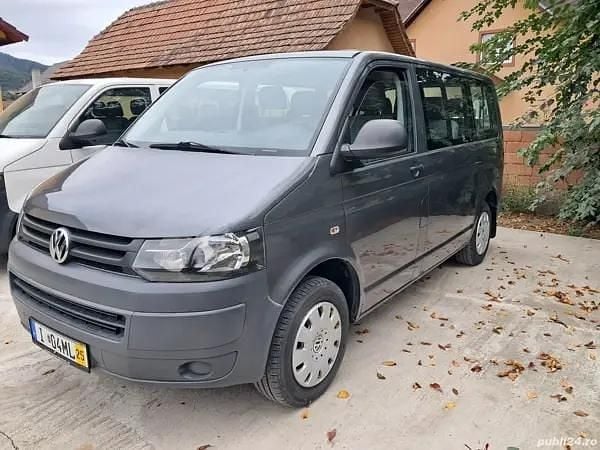 Utilizat 2011 VW T5 Van | 8.499 EUR (Preț OK) - Imagine 1/4