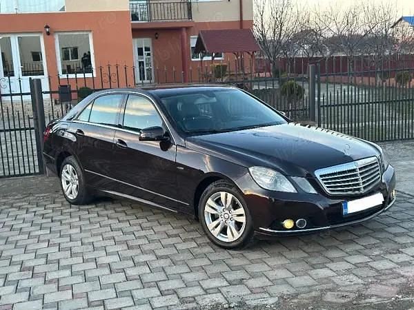 Second-hand Mercedes E200 136 CP (100 kW) 2010 Berlinǎ