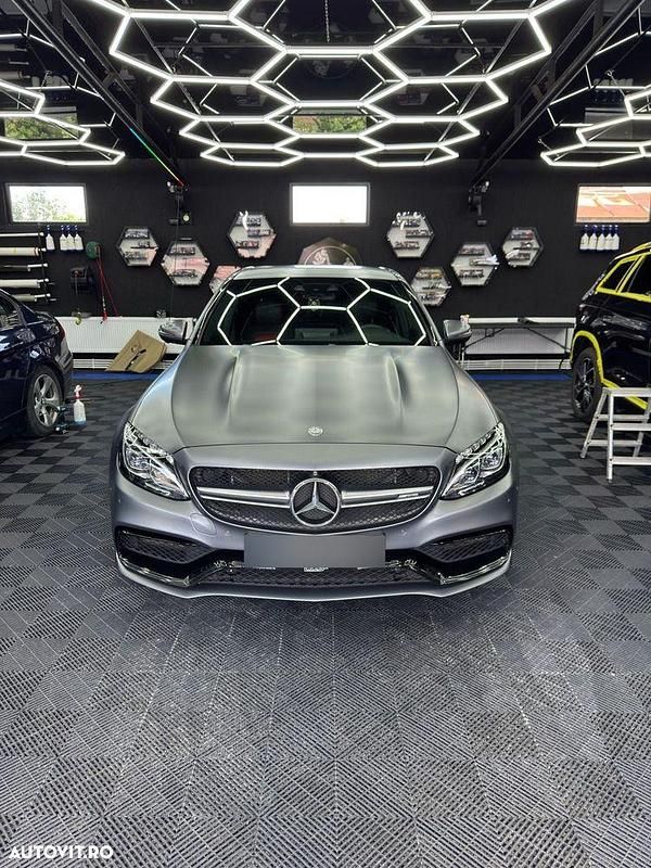 Culoaregri Utilizat 2016 Mercedes C63S AMG AMG Berlinǎ | 49.500 EUR - Imagine 1/4