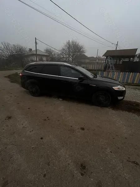 Negru Utilizat 2009 Ford Mondeo Berlinǎ | 3.450 EUR (Preț OK) - Imagine 1/4